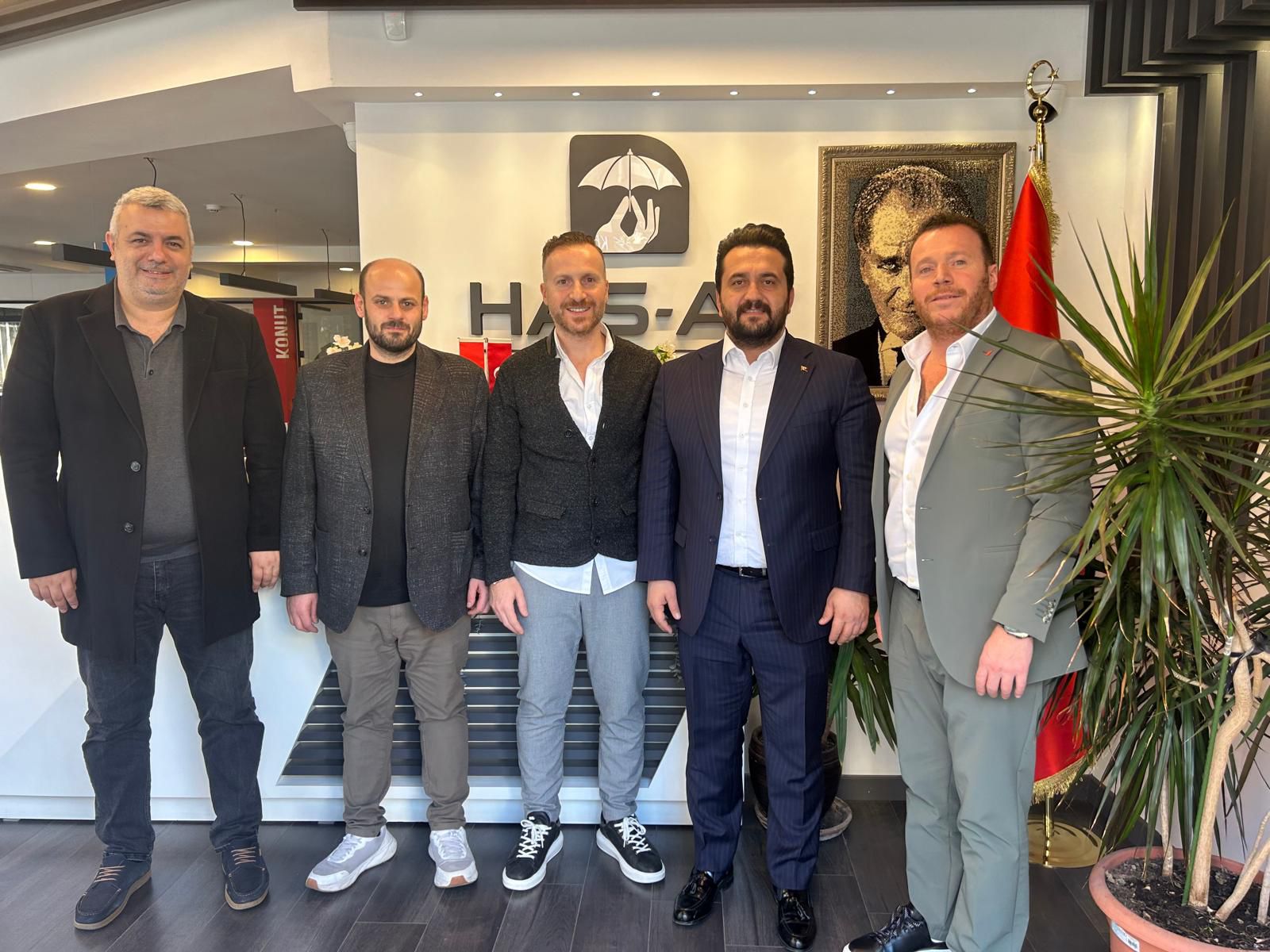 İlçe başkanımız Haydar Göksoy Esentepe Sanayi Sitesi’ni ziyaret etti