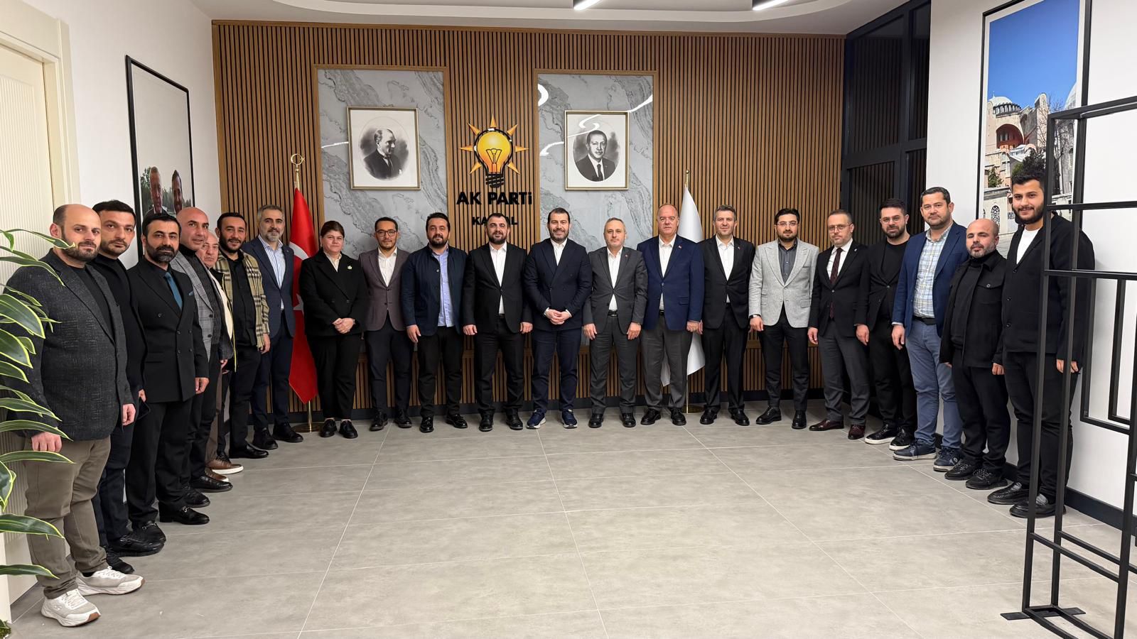 İlçe Başkanımız Haydar Göksoy’un Ev Sahipliğinde Yeni İlçe Binamızda Hayırlı Olsun Ziyareti