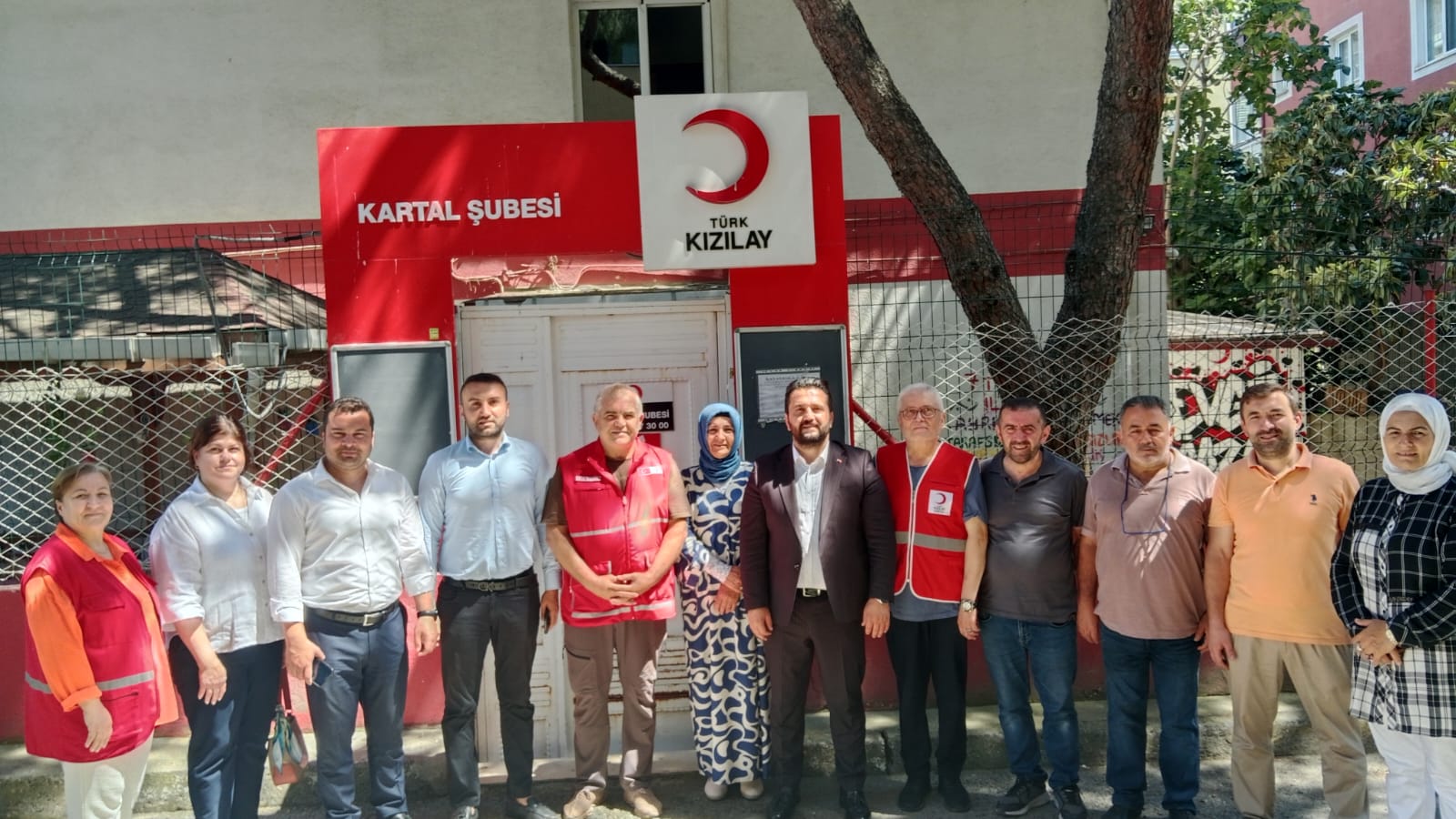 Başkan Göksoy’dan Kızılay Kartal Şubesi’ne Ziyaret