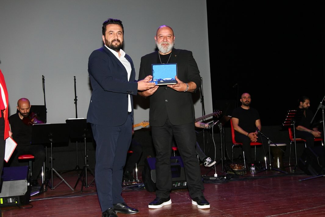 AK Parti Kartal İlçe Başkanı Haydar Göksoy, 19 Mayıs Atatürk’ü Anma ve Gençlik Bayramı Konserinde Yer Aldı